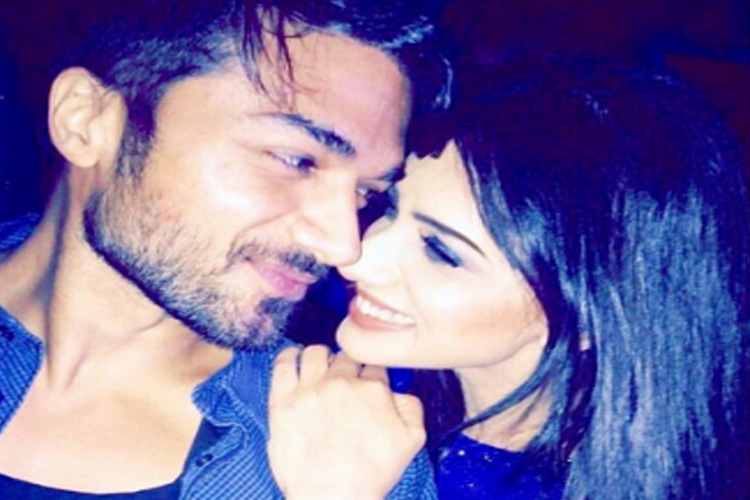 Yay! This adorable ‘Meri Aashiqui Tumse Hi’ couple is now ENGAGED!
