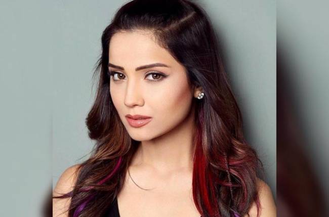 Adaa Khan speaks about her NEW project